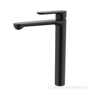 Faucet baskum level tunggal carlone